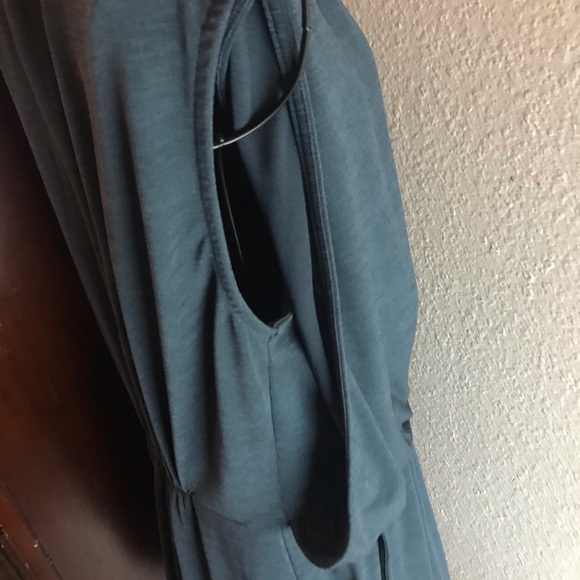 SHEIKE Dress - Picture 5 of 8